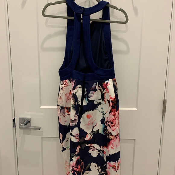 Finders Keeper Brand - Illuminati Dress Size S - Picture 4 of 7